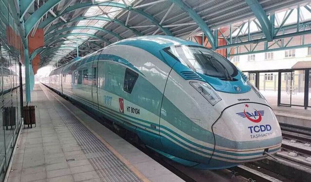 Bayramda tren seferlerine ek kapasite