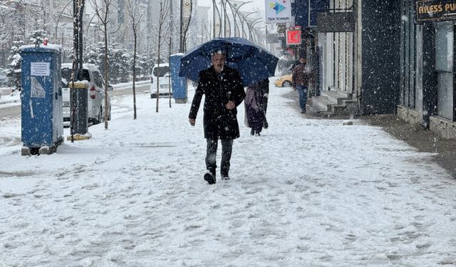 Bir ilde okullar bugün tatil edildi