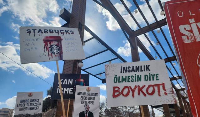 Kayseri’de Boykot Kararlılığı: Cumhuriyet Meydanı’nda İşgal Rejimine Tepki Sürüyor