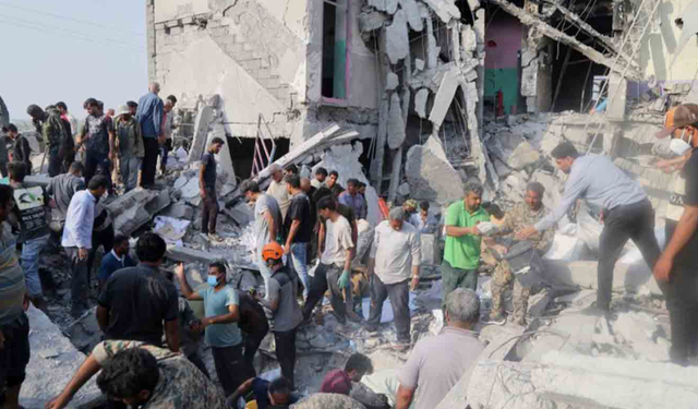 165 kız öğrencinin şehit olduğu kasıtlı saldırının perde arkası