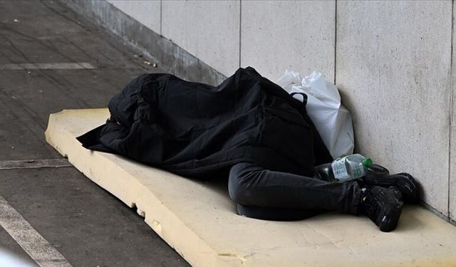 Bakanlık duyurdu: Evsizler için barınma süresi uzatıldı!