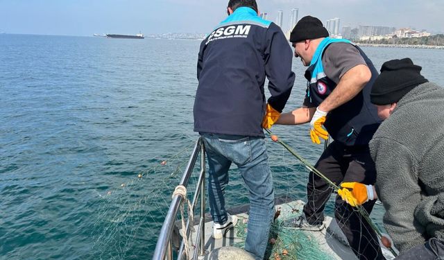 Mevzuata aykırı ağlar toplatıldı!