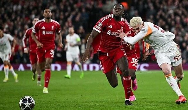 11 dakikada 3 gol yedi: Galatasaray, Şampiyonlar Ligi'ne veda etti