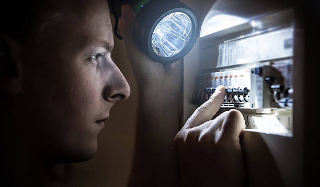 UEDAŞ Uyardı! Elektrik Kesintisi Ne Kadar Sürecek? 7 Mart Günü Bursa'da  Elektrik Kesintisi Yaşanacak İlçeler