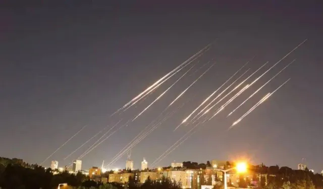 SİYONİSTLERDEN LÜBNAN’A GAZZE MODELİ: HİZBULLAH’TAN TEL AVİV’E FÜZE YAĞMURU