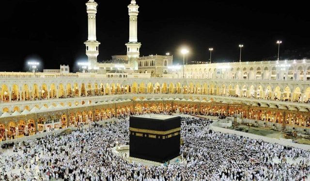 Şirket battı, mahsur kalan Umreciler için hükümet devreye girdi