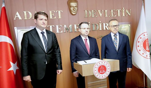 Adalet Bakanı Gürlek’ten Diyarbakır’da Yoğun Temas Trafiği!