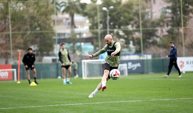 Beşiktaş, Türkiye Kupası'ndaki Alanyaspor maçının hazırlıklarına başladı