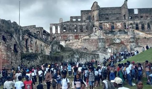 Haiti'de izdiham! Onlarca kişi hayatını kaybetti