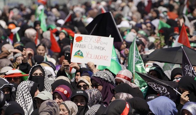 İstanbul, Adana ve Van'da Mevlid-i Nebi rüzgarı esti!