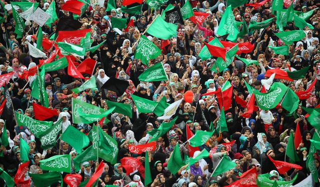 İstanbul, Adana ve Van'da Eş Zamanlı Mevlid-i Nebi  Coşkusu!