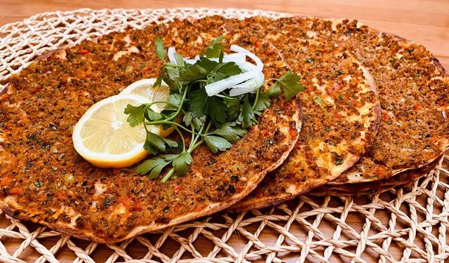Gıdada skandal: Lahmacunda sakatat, kıymada kanatlı çıktı