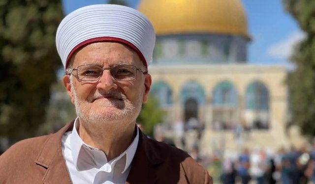 İşgalci rejim, Şeyh Sabri’nin Aksa’ya girişini engelledi!