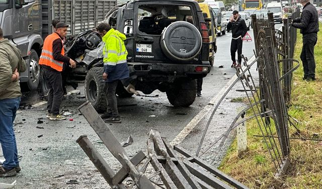 Rize'de trafik kazası: Ölü ve yaralılar var