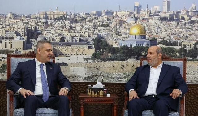 Bakan Fidan'dan Hamas Siyasi Büro Üyesi Hayye'ye taziye ziyareti!