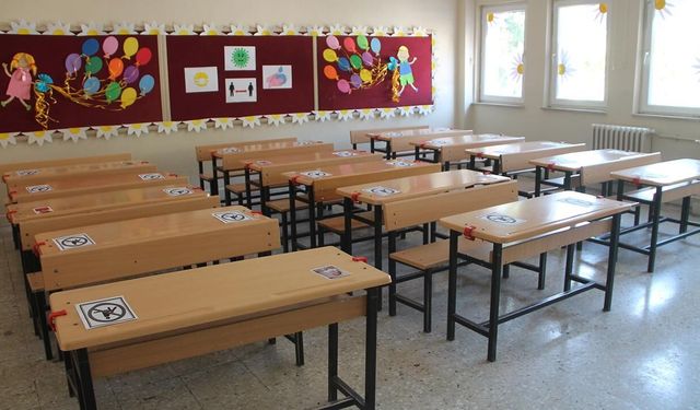 Öğretmenlerin il içi  yer değiştirme sonuçları açıklandı