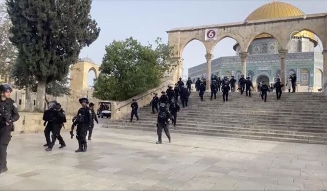 Kudüs Valiliği: Siyonist gruplar Mescid-i Aksa'ya "baskın planı" yapıyor
