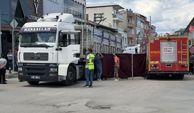 Tırın çarptığı yaya yaşamını yitirdi