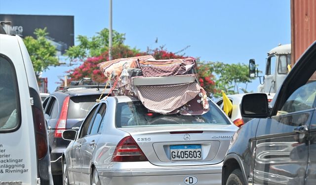 Barış anlaşması sonrası Lübnanlılar evlerine dönmek için yola çıktı