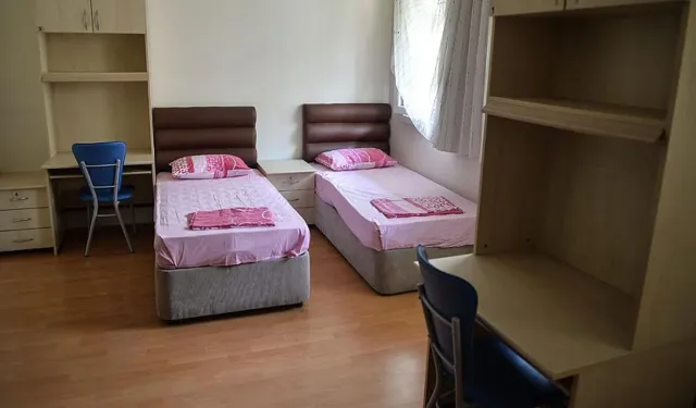 İstanbul'da Öğrencilere Kötü Haber: Yüzde 35 Zam Yapıldı!