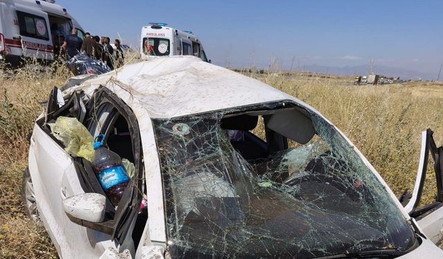 Şırnak'ta otomobil şarampole yuvarlandı!