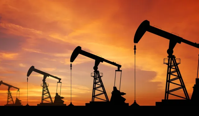 ABD saldırdı, petrol yükselişe geçti