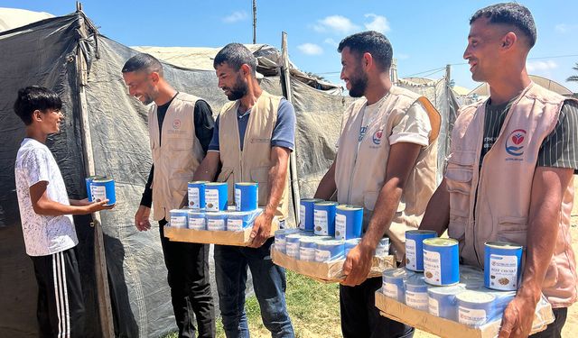 Yetimler Vakfı kurban emanetlerini Gazze'ye ulaştırdı!
