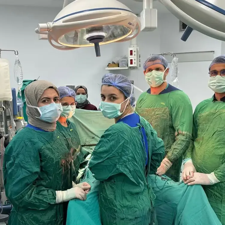 Kilo şikayetiyle hastaneye başvurdu! Karnında tam 6,5 kilo bakın ne çıktı