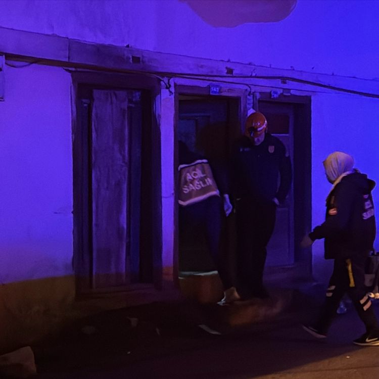 3 gündür haber alınamayan kişi evinde ölü bulundu