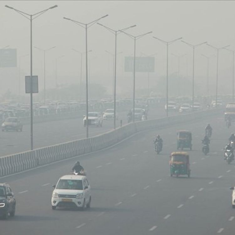Hindistan'da hava kirliliği "şiddetli" seviyeye ulaştı!