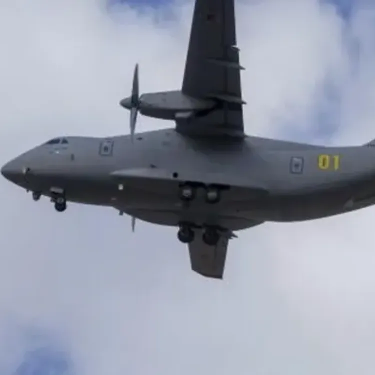 Rusya'da askeri kargo uçağı düştü!