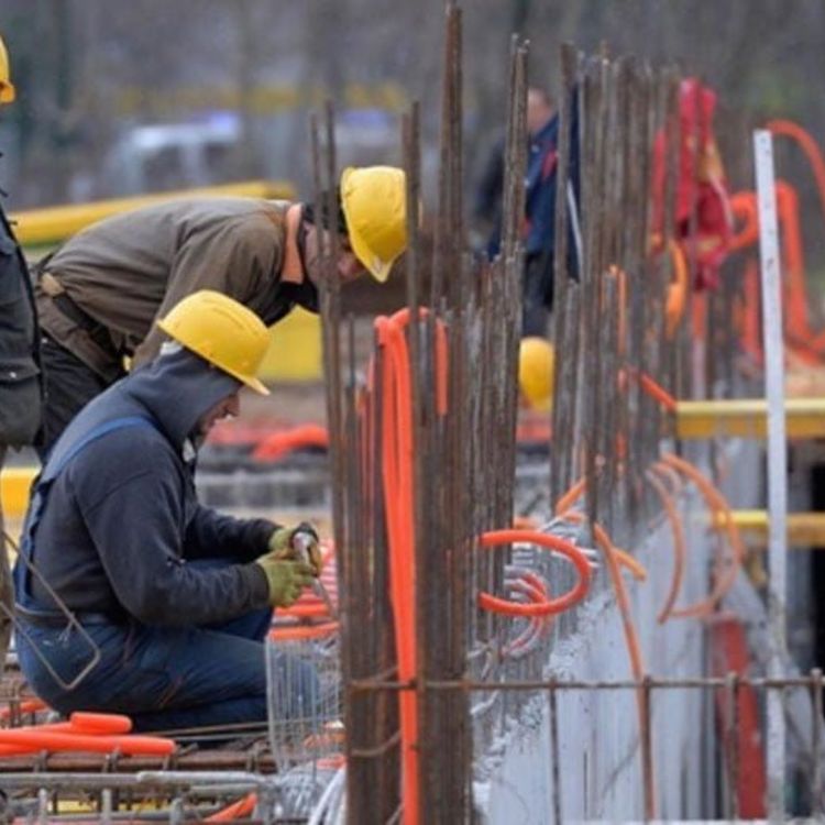 Aralık ayında tüm çalışanlara asgari ücretin yarısı kadar ikramiye verilecek