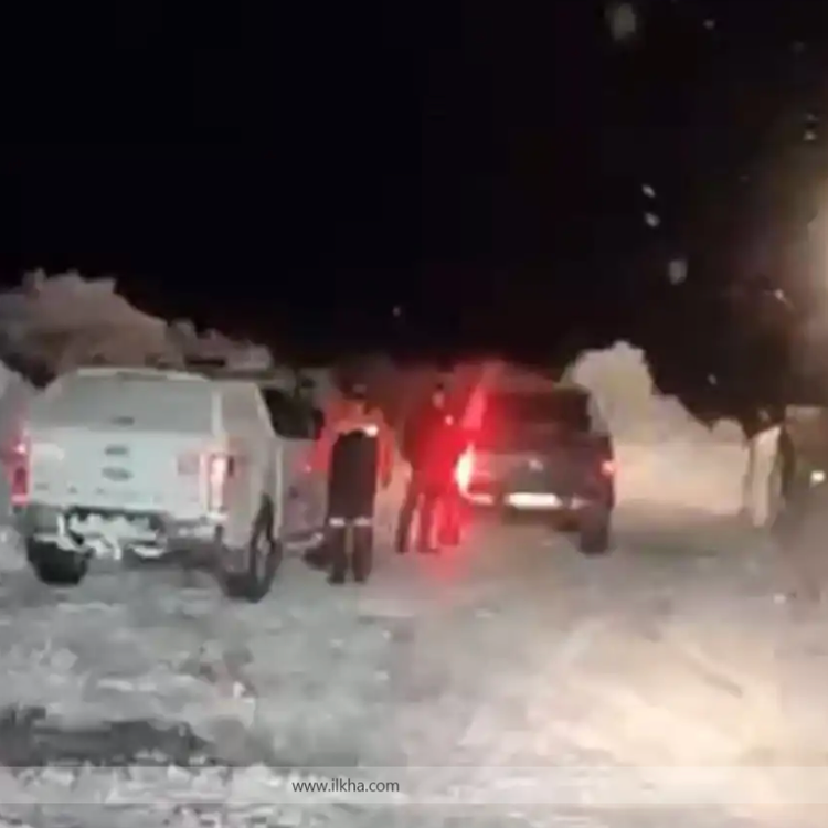 Ağrı'da çığ: 4 Personel kurtarıldı!