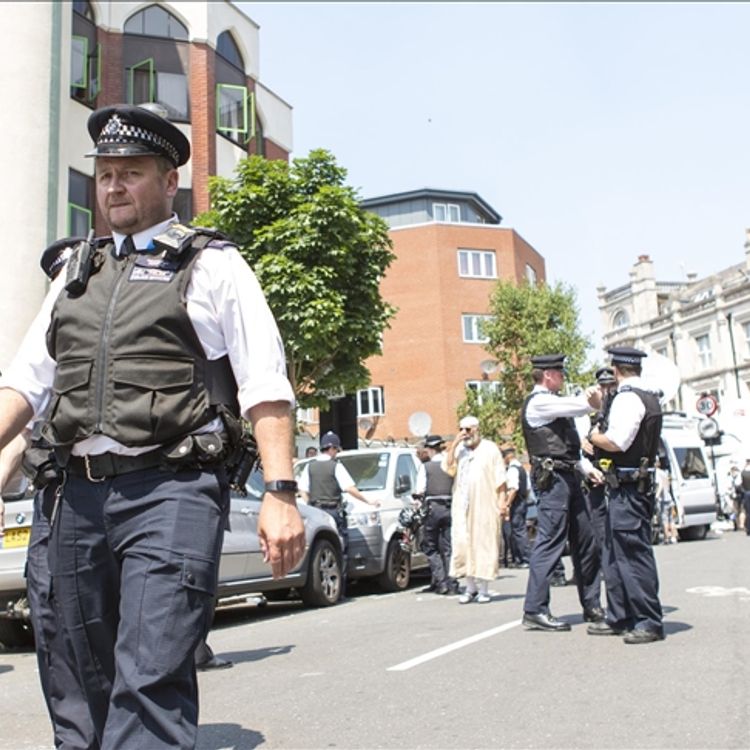 Cami çıkışı bıçaklanan 3 kişiden biri hayatını kaybetti!