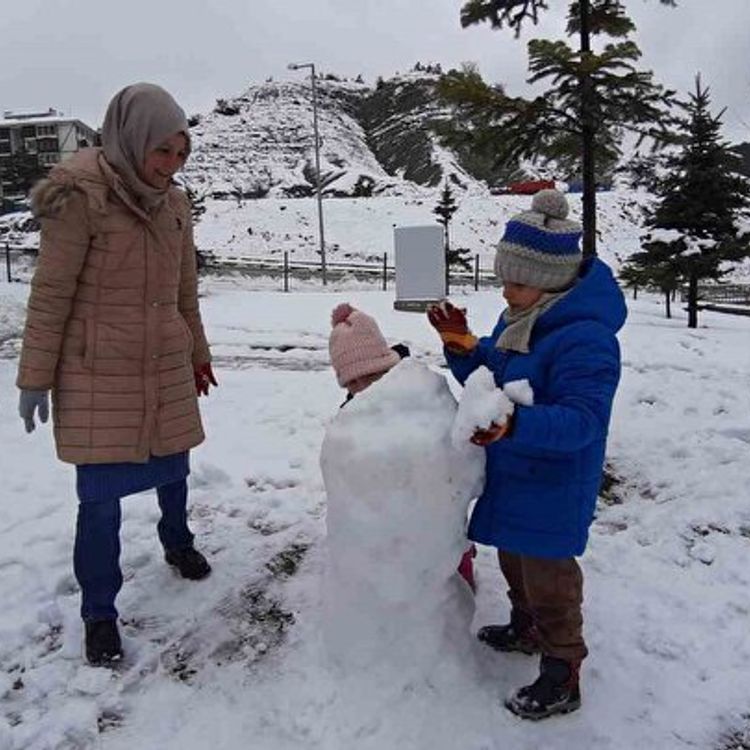Valilik duyurdu: Okullar tatil edildi!