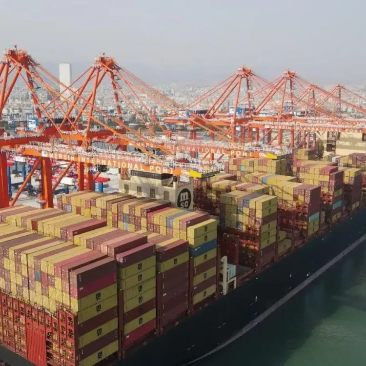 Bakan Uraloğlu: Hürmüz Boğazı'ndaki kriz nedeniyle güney limanlarımızda hareketlilik bekliyoruz