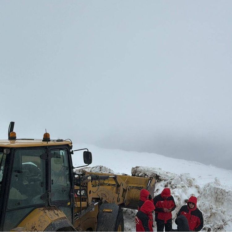 Ağrı Dağı’nda Kaybolan Dağcı İçin Zamanla Yarışılıyor