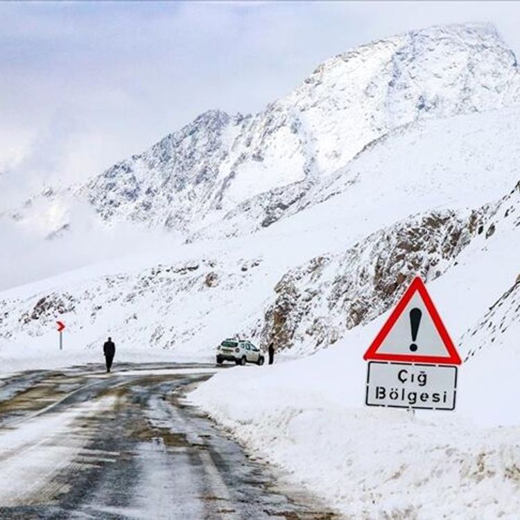 Mart kapıdan baktırıyor! Meteorolojiden peş peşe uyarılar