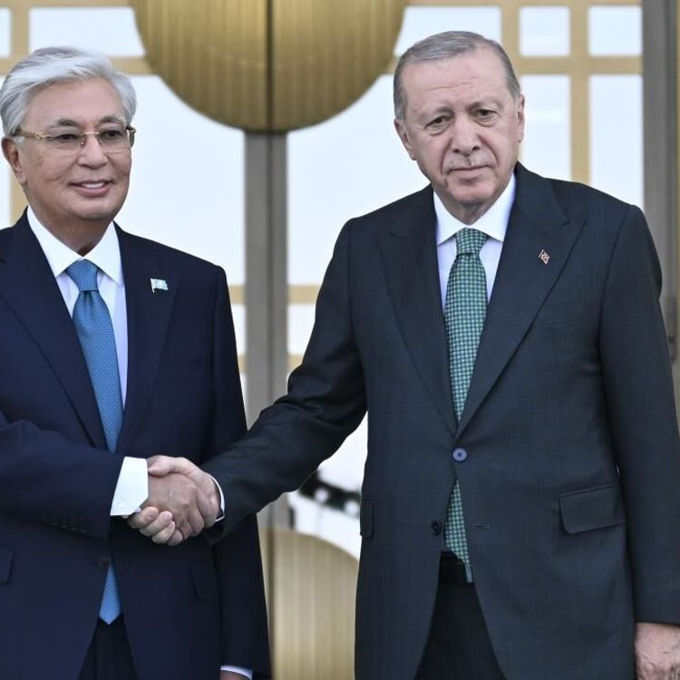 Cumhurbaşkanı Erdoğan, Kazakistan Cumhurbaşkanı ile görüştü!