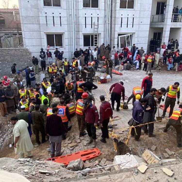 Pakistan’da Pazar Yerinde Patlama!