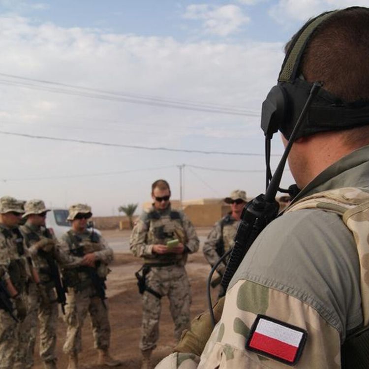 Polonya, Irak’taki Tüm Birliklerini Geri Çekti!