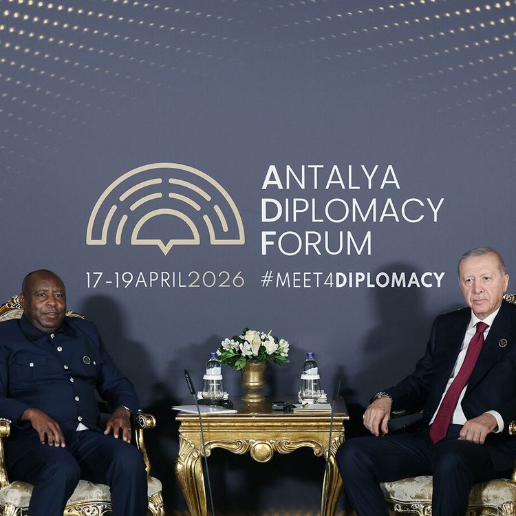Cumhurbaşkanı Erdoğan, Burundi Cumhurbaşkanı Ndayishimiye ile görüştü