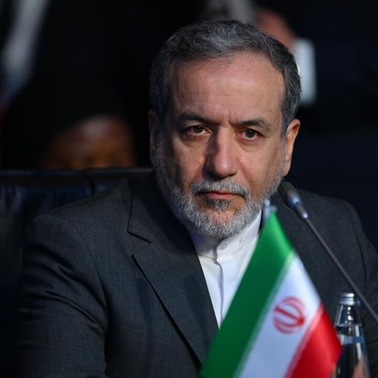 Erakçi: "ABD saldırılarına katkıda bulunanlar, meşru hedef olarak kabul edilecek”
