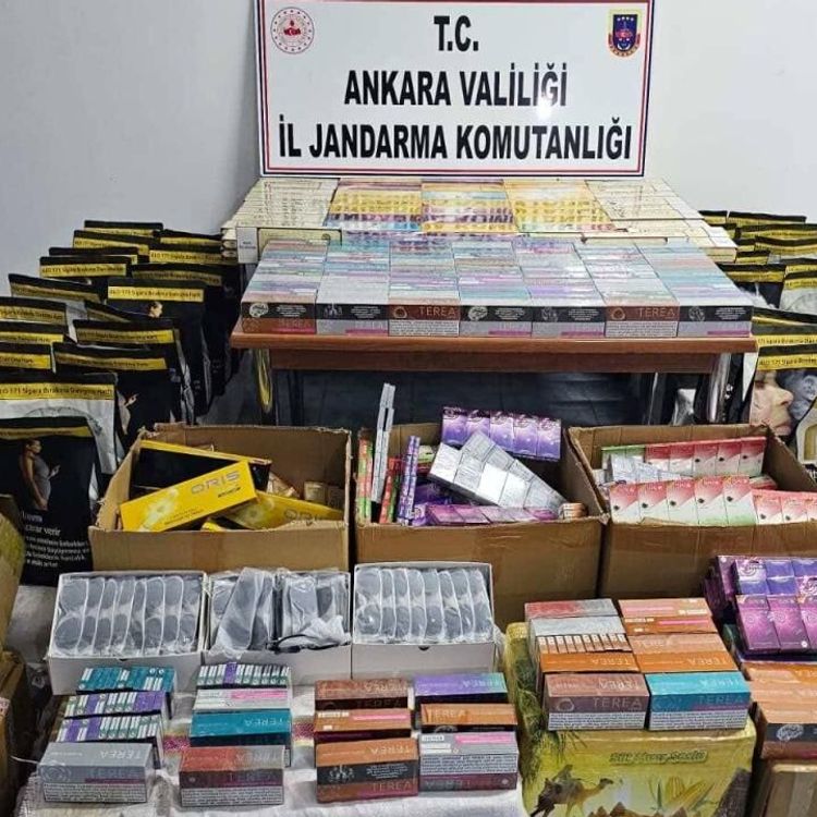 Bir tırda binlerce güneş gözlüğü ele geçirildi!