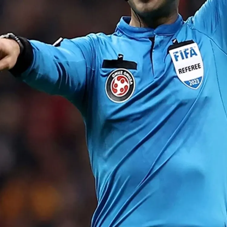 Galatasaray-Fenerbahçe derbisinin hakemi belli oldu