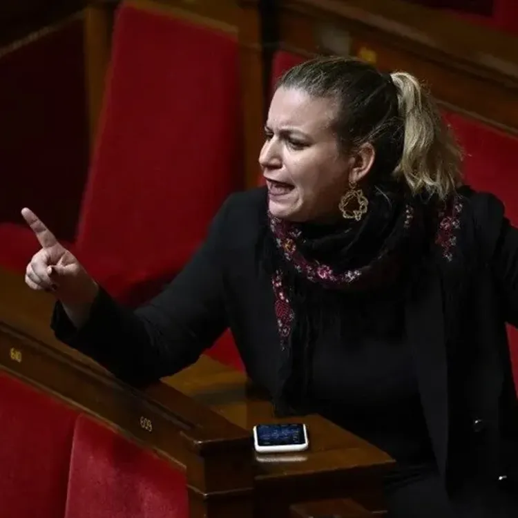 Fransız Vekilden Ülkesine Çifte Standart Sitemi!