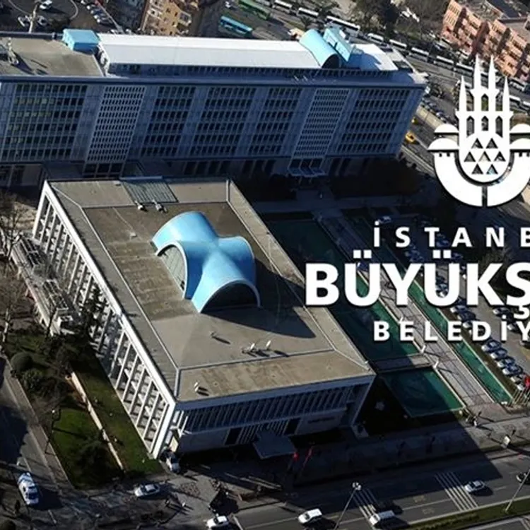 İBB'de iki genel sekreter yardımcısı görevinden alındı