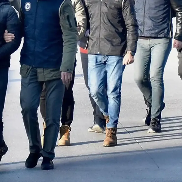 İstanbul merkezli suç örgütü operasyonunda 63 şüpheli yakalandı