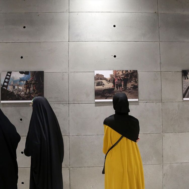 Tahran’da, ABD-israil saldırılarına ilişkin fotoğraf sergisi açıldı!