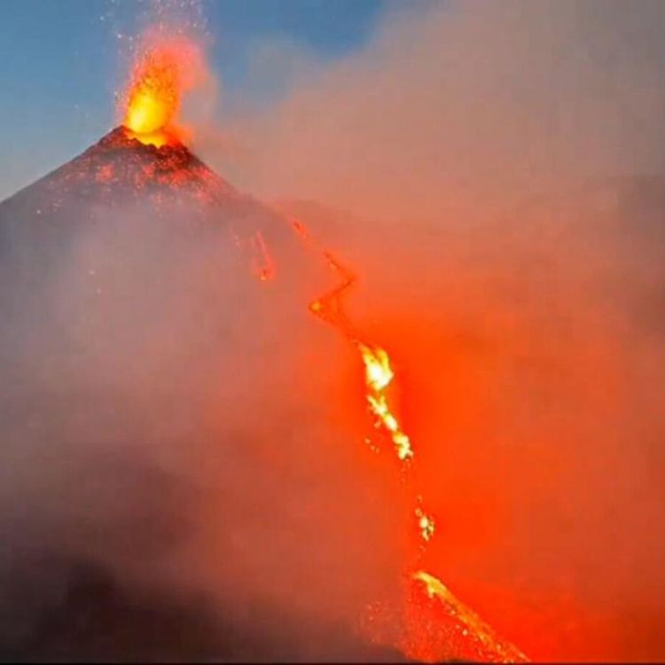 Etna Yanardağı'nda volkanik hareketlilik!